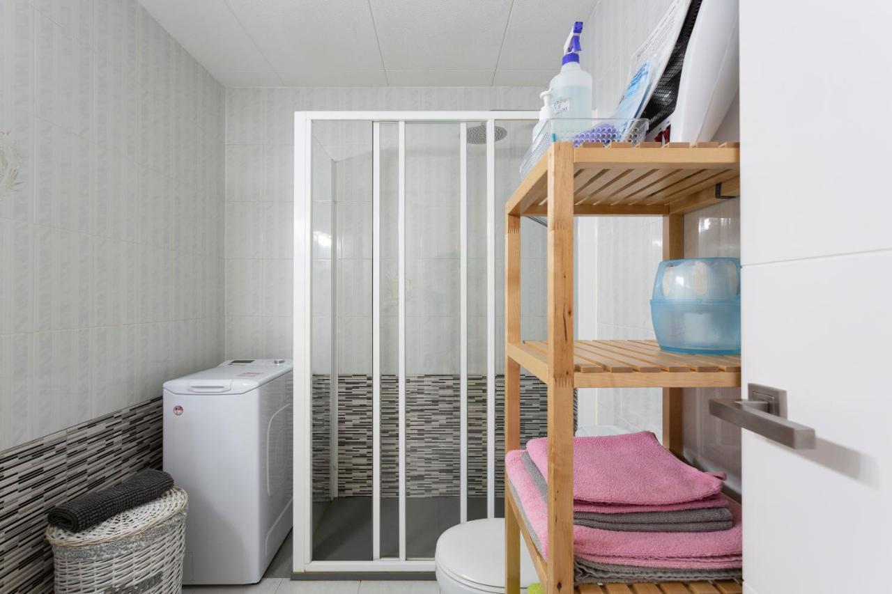 Apt 200 Meters From The Beach Id Blanes Eksteriør billede