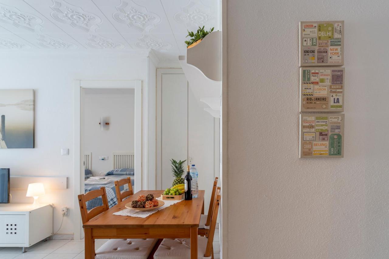 Apt 200 Meters From The Beach Id Blanes Eksteriør billede